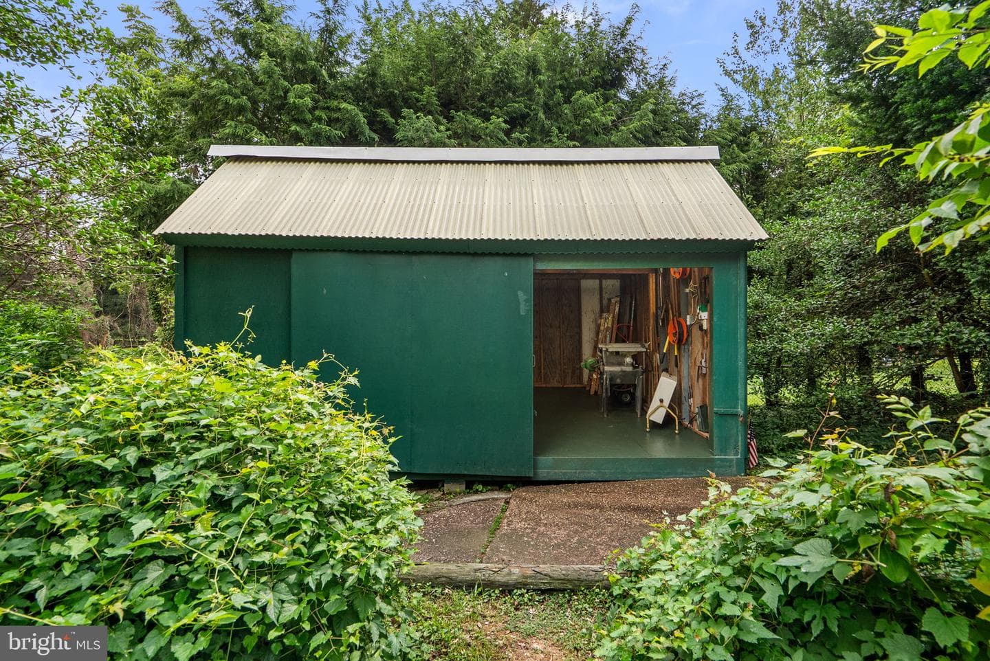 4208 Howard Road photo 37