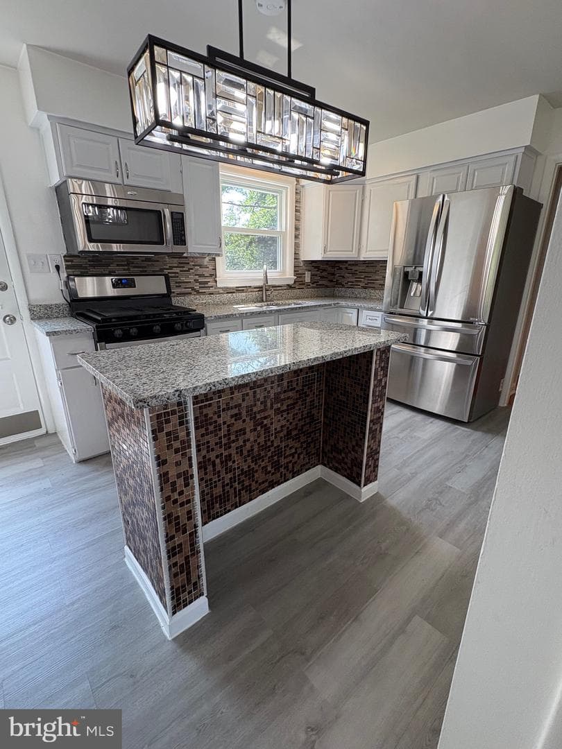 5900 John Adams Drive photo 12