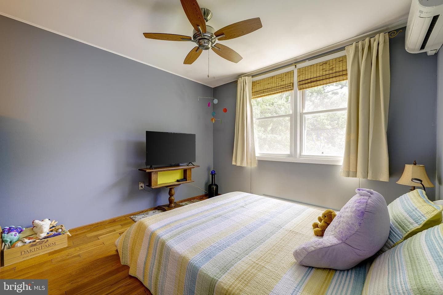 8 Laurel Hill Road photo 18