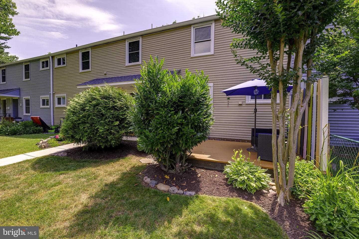 8 Laurel Hill Road photo 3