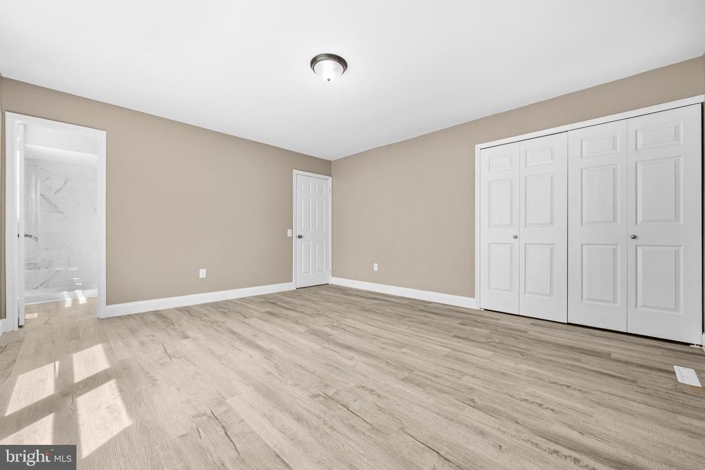 10107 Snowden Road photo 16