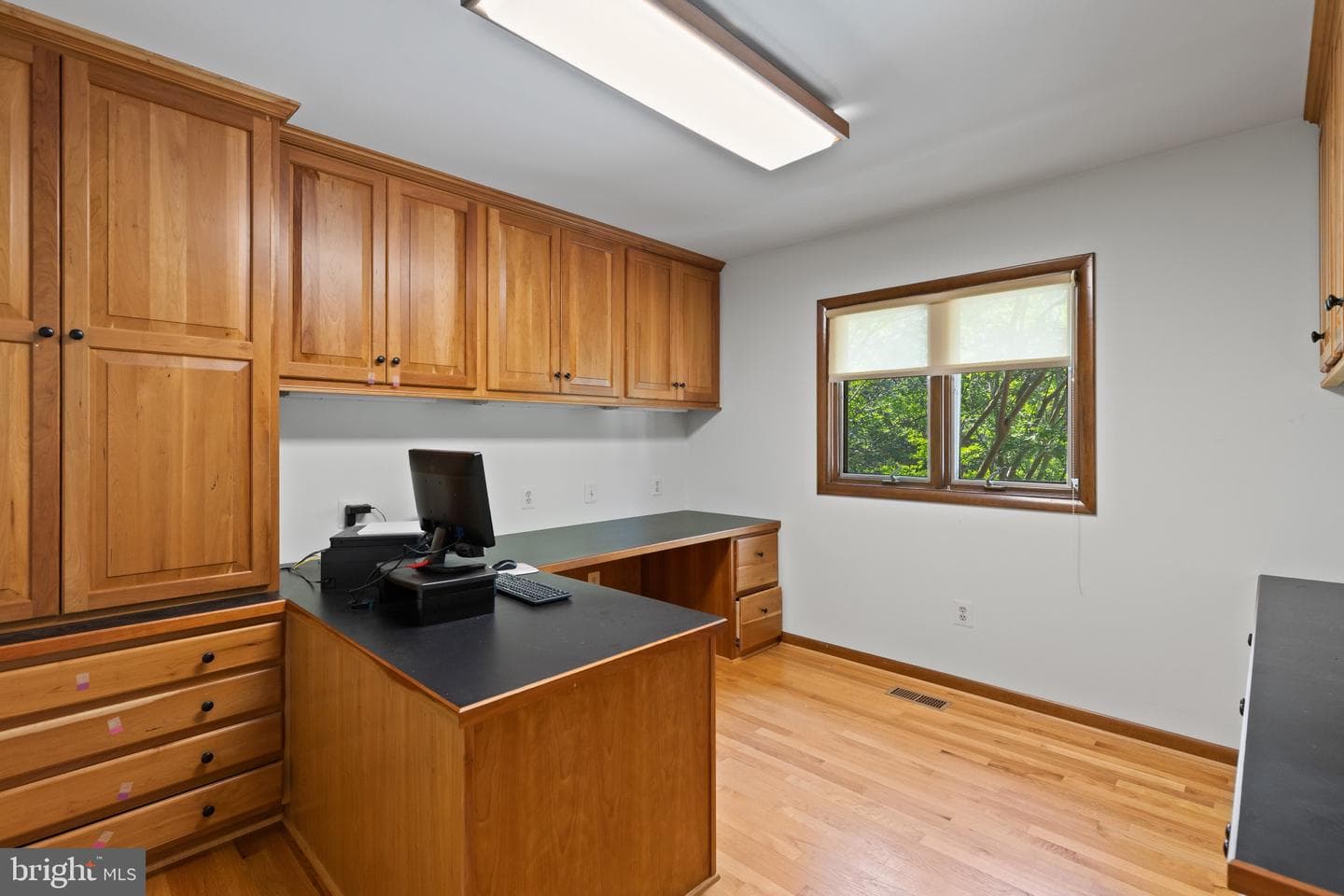 7517 Brooklyn Bridge Road photo 16