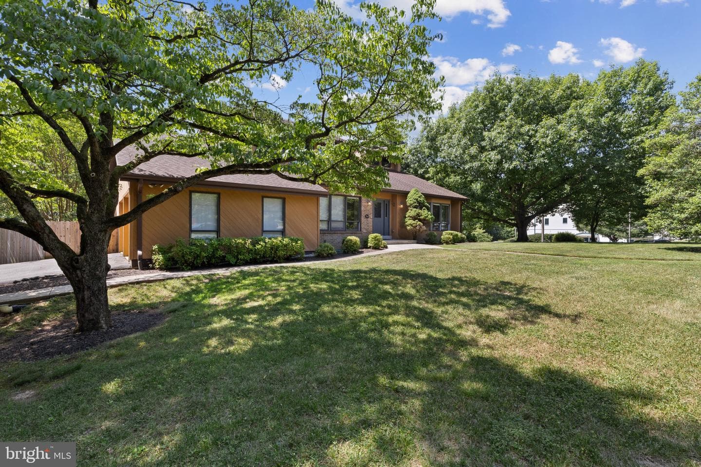 7517 Brooklyn Bridge Road photo 34