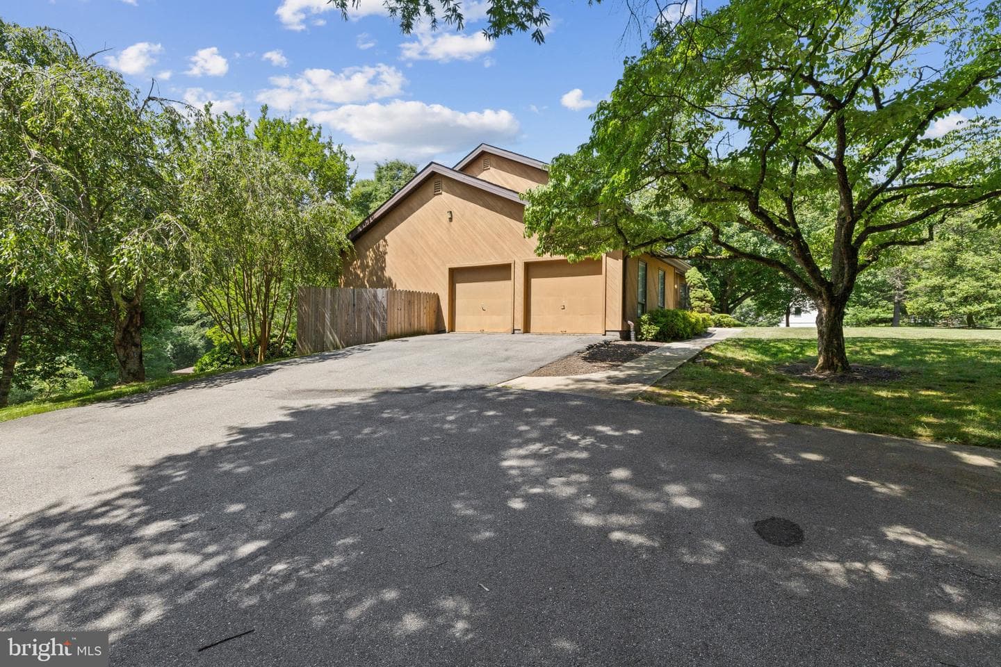 7517 Brooklyn Bridge Road photo 5