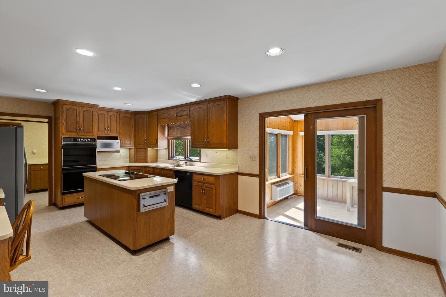 7517 Brooklyn Bridge Road photo 6