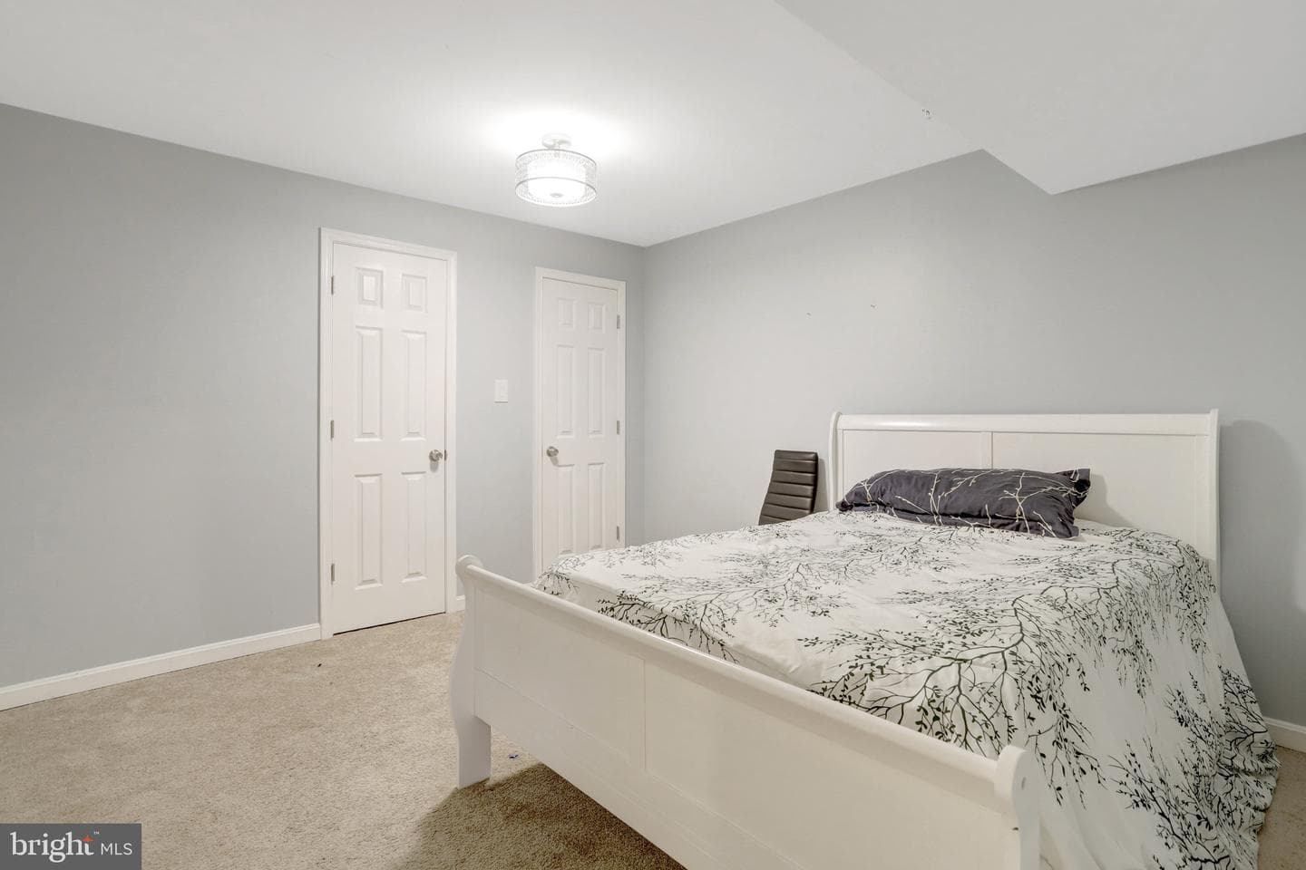13803 Stroh Court photo 6