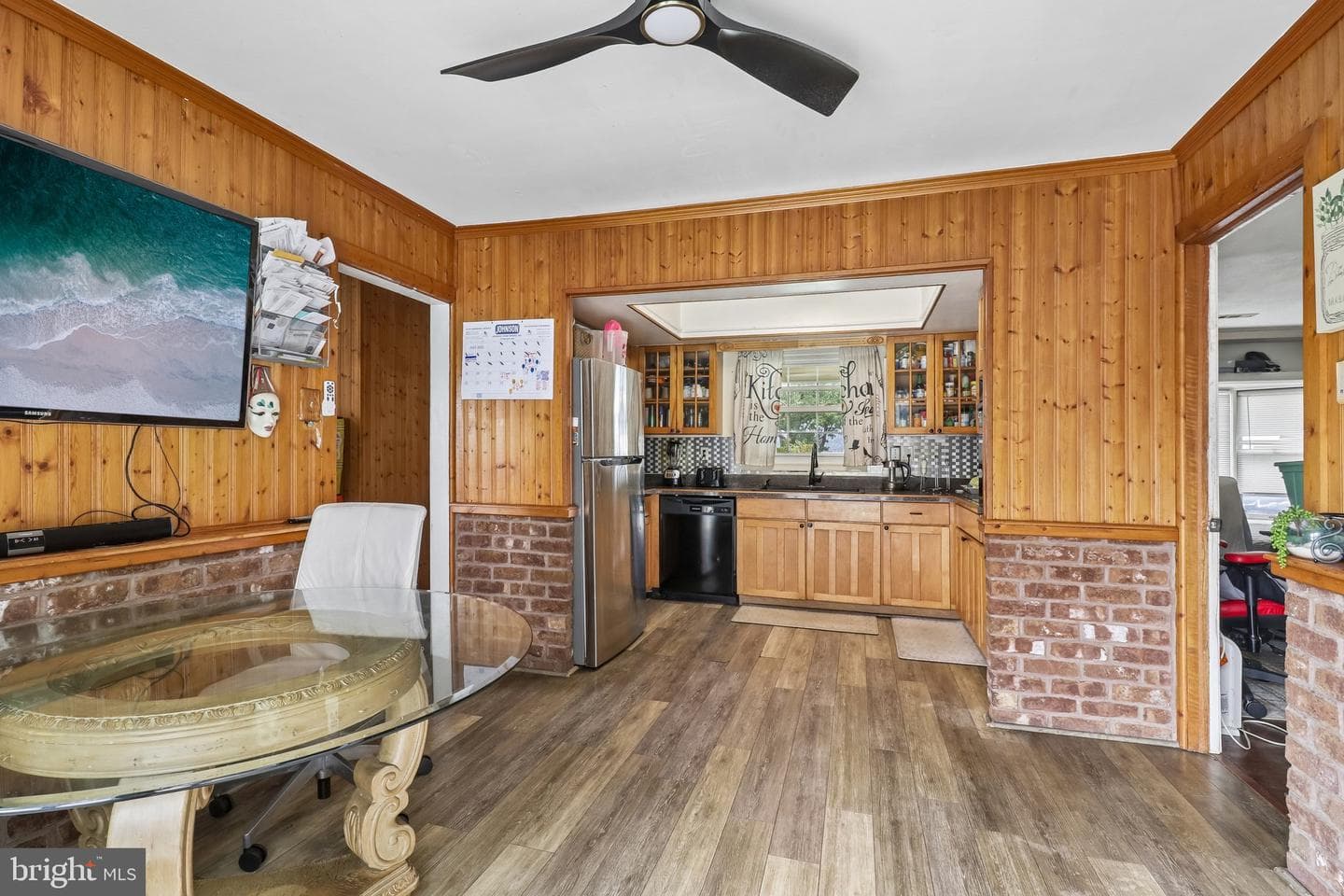 15751 Pointer Ridge Drive photo 22