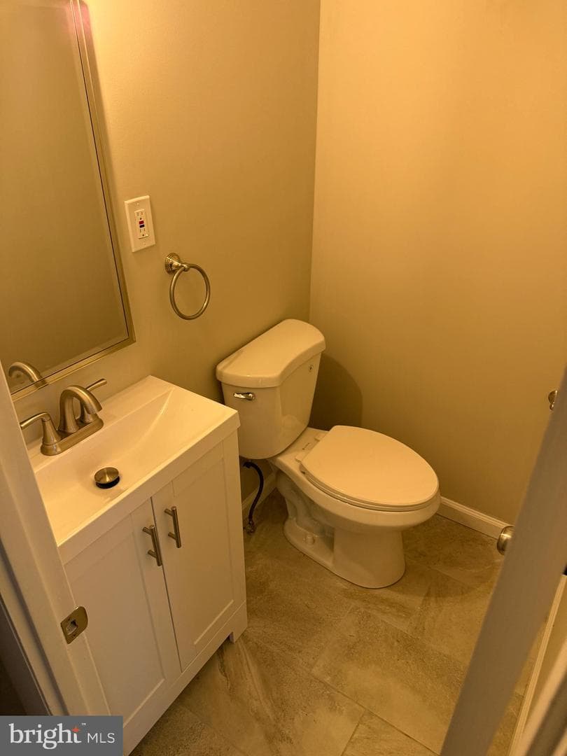 504 Greenhill Avenue photo 10