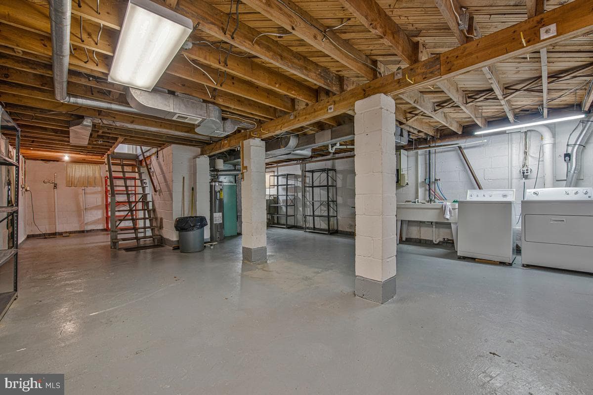 9410 Sheridan Street photo 25