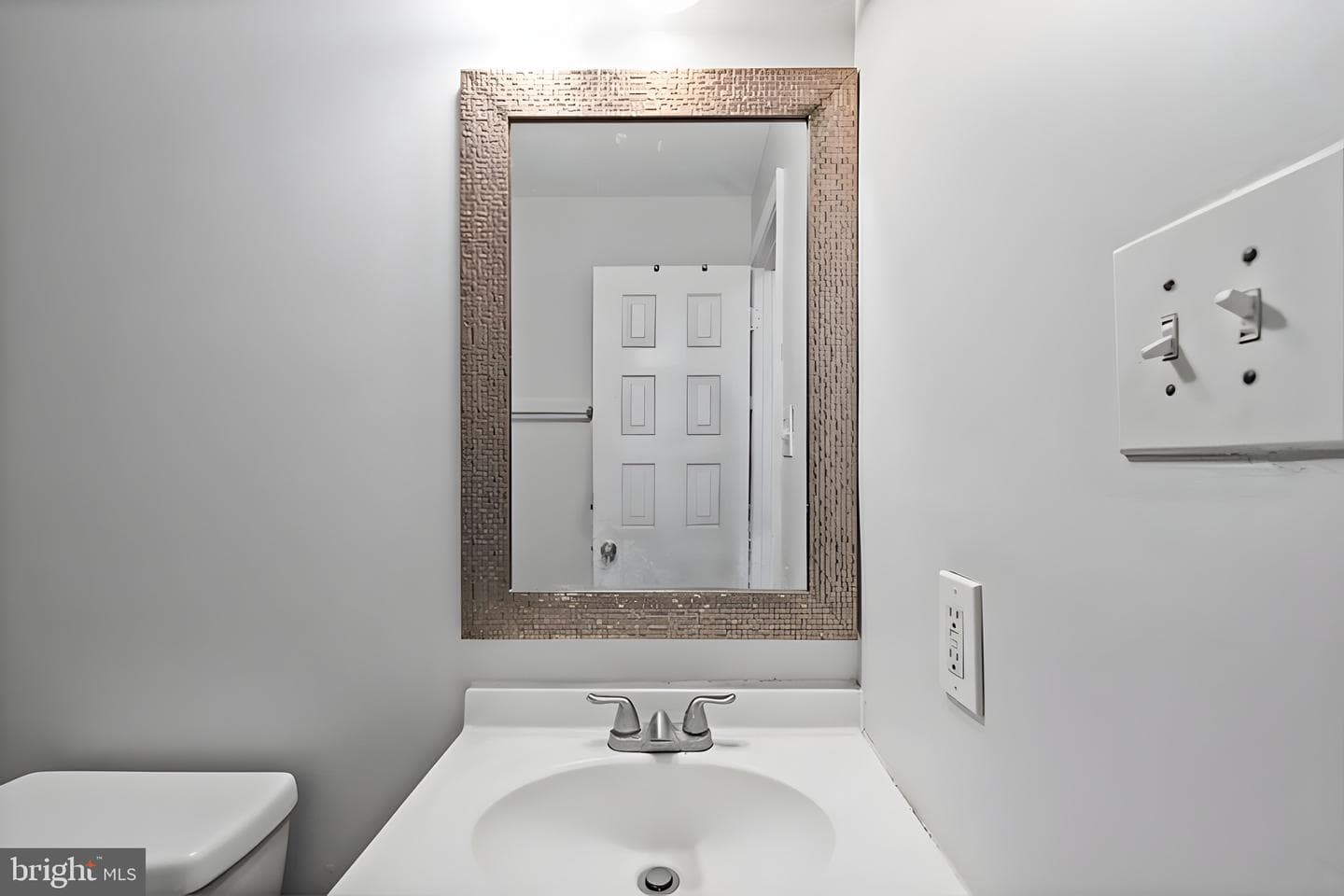 8804 35th Avenue photo 13