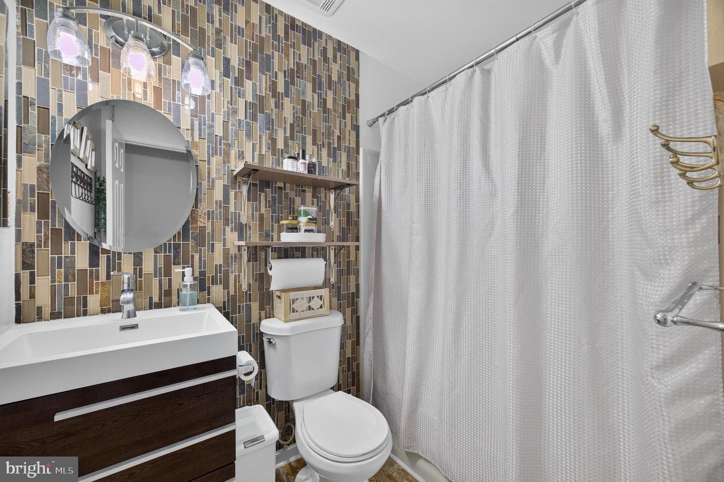 7606 Bentree Road photo 12