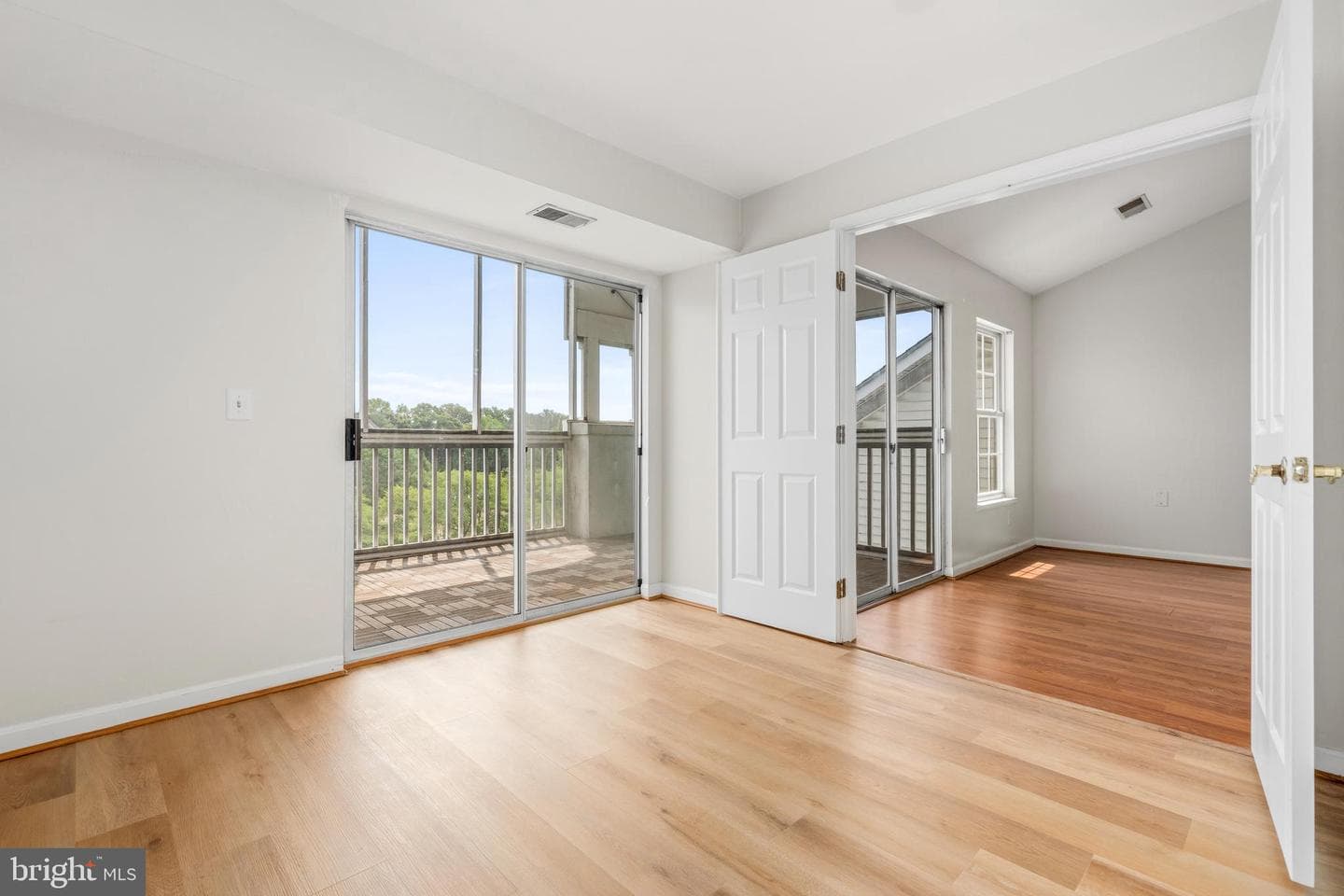 6640 Lake Park Drive #3b photo 15