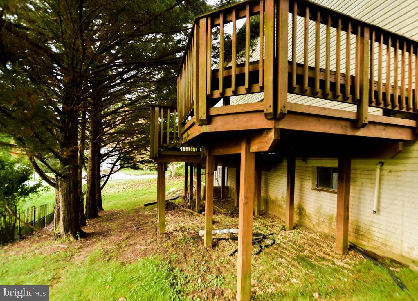 1111 Kings Heather Drive photo 10