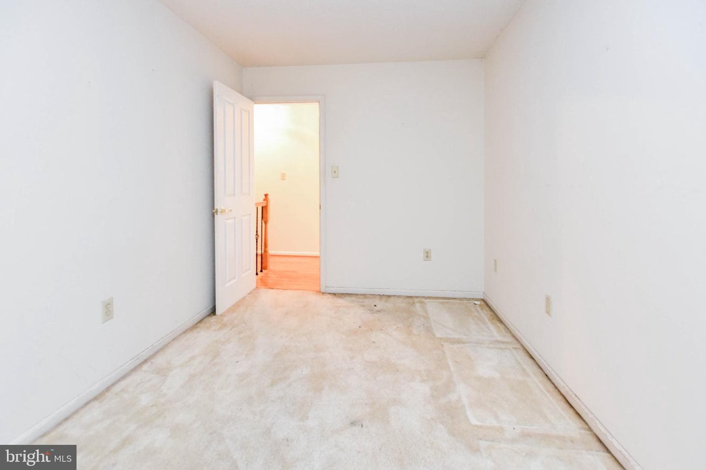 1111 Kings Heather Drive photo 50