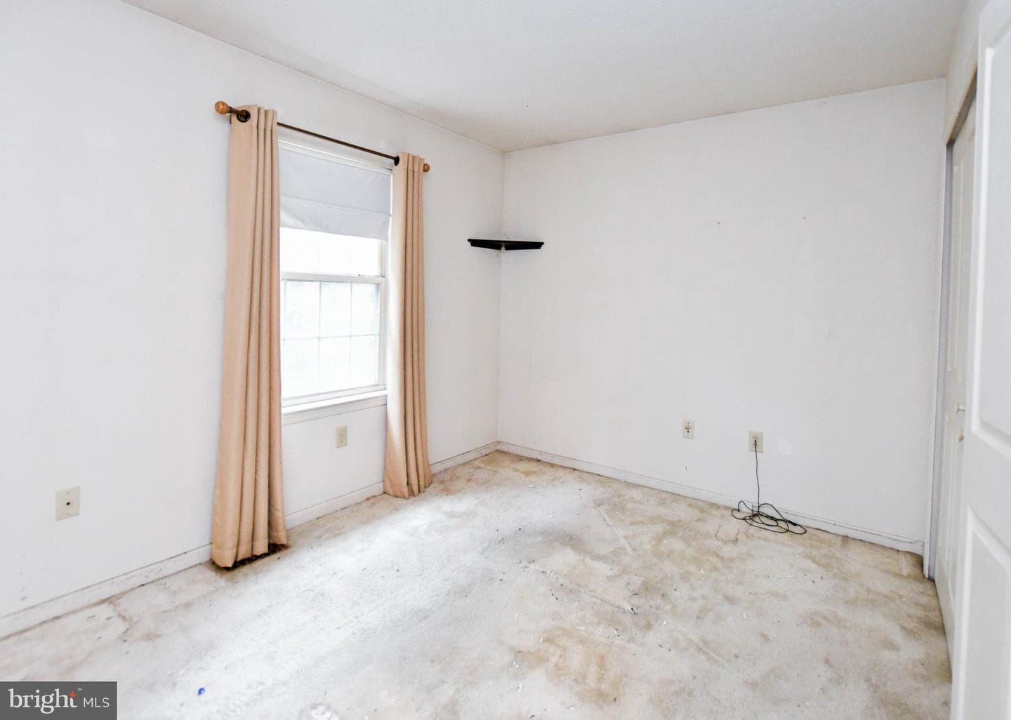 1111 Kings Heather Drive photo 54