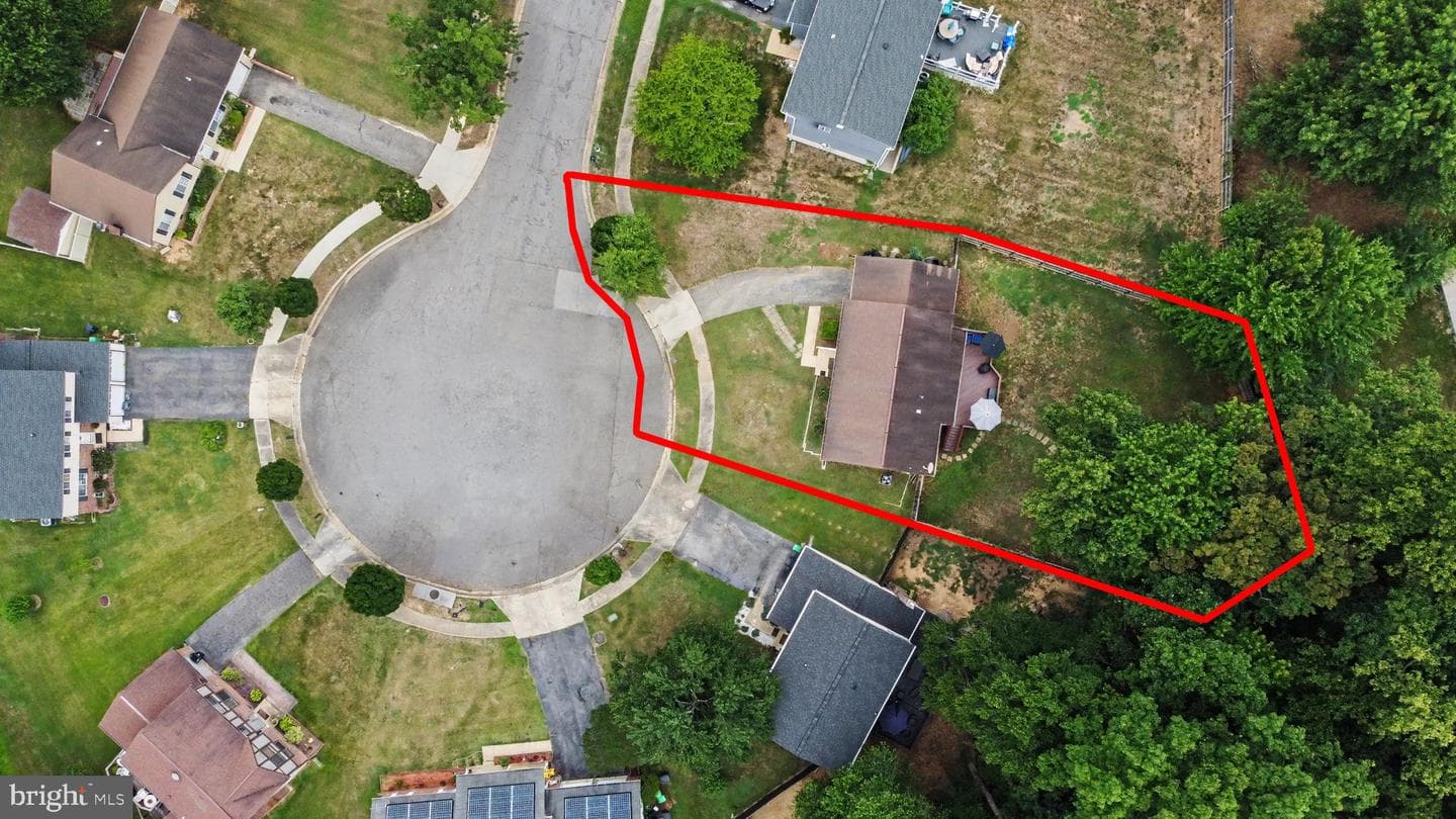 9012 Cameron Court photo 42