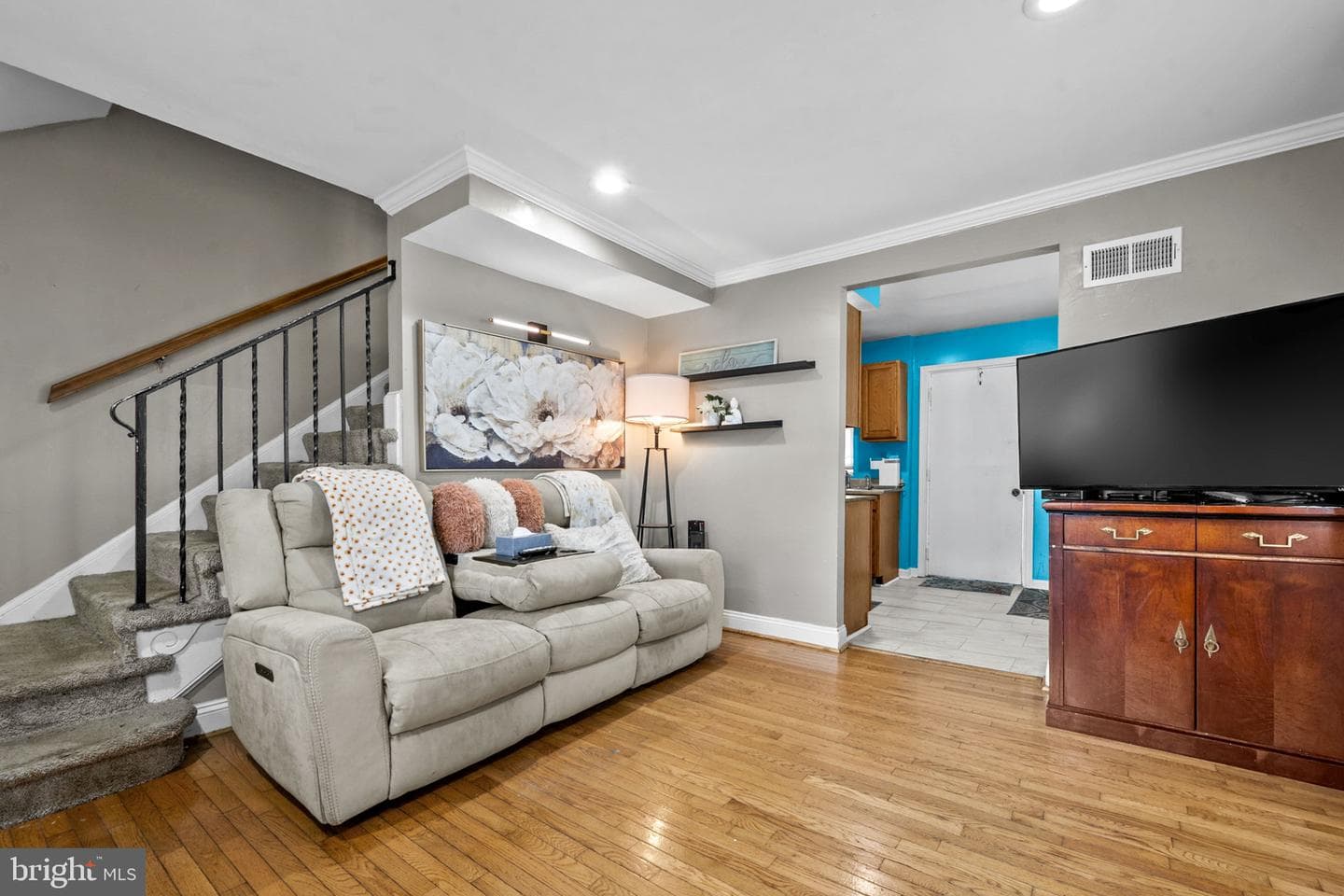 620 71st Avenue photo 6