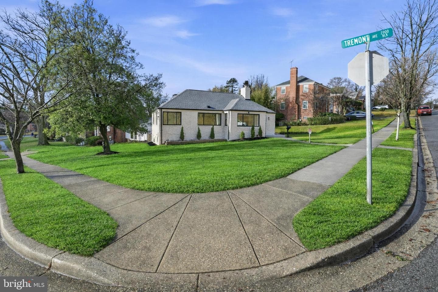5621 Hawthorne St photo 3