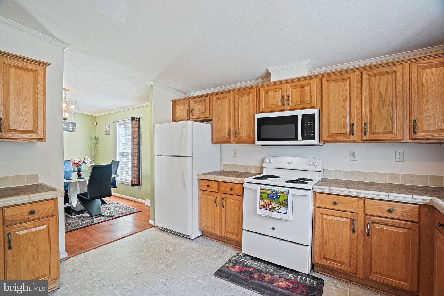 9514 Beech Park Street photo 10