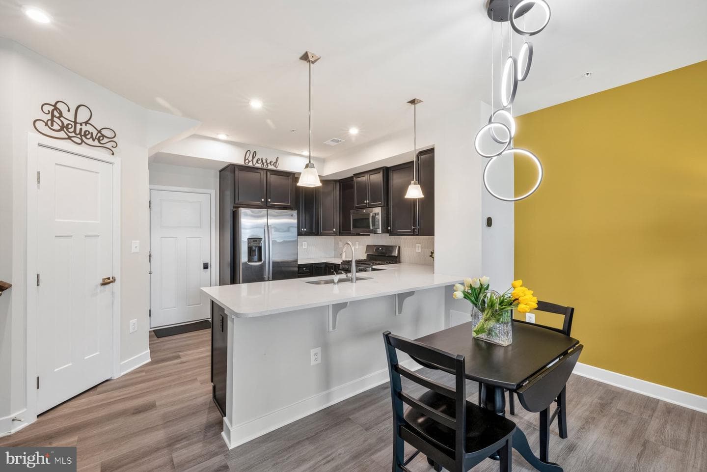 170 Lawndale Drive photo 10