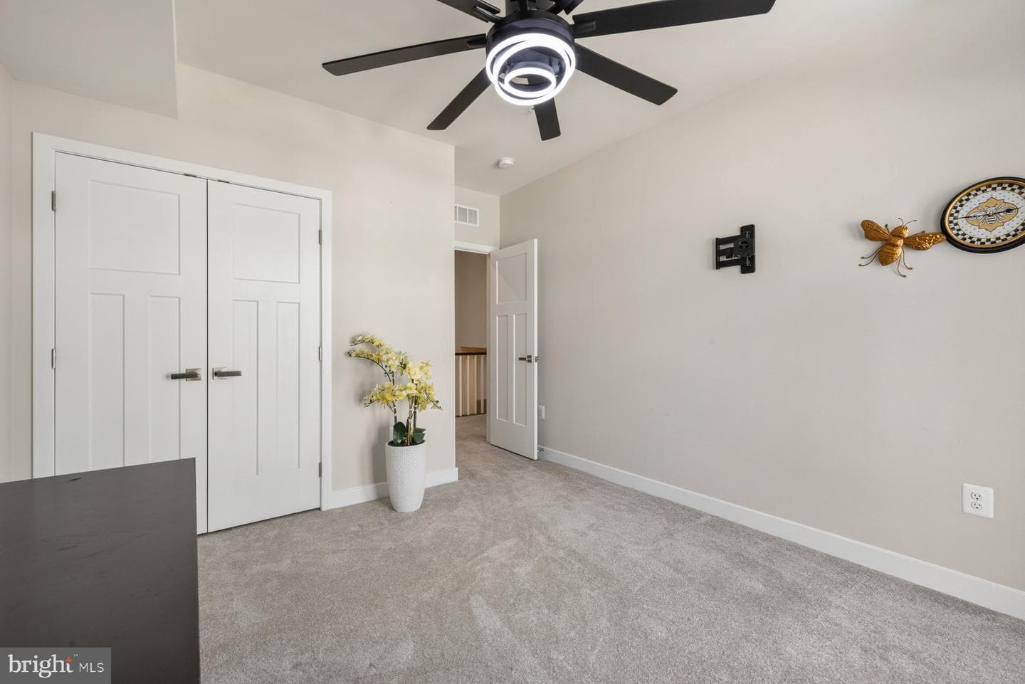 170 Lawndale Drive photo 20