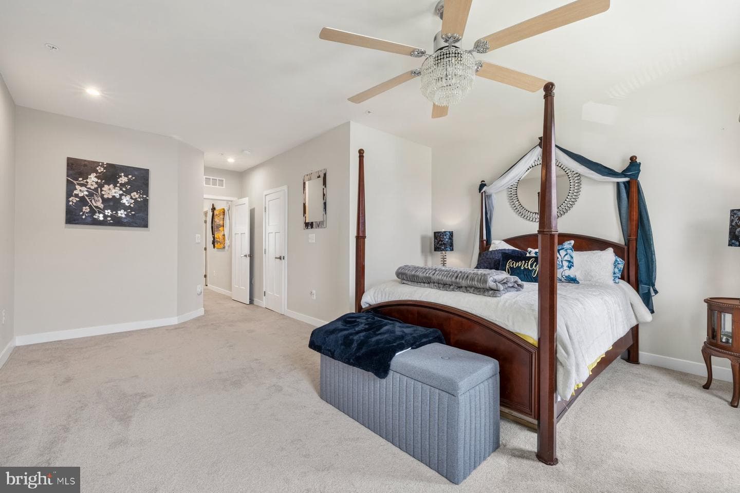 170 Lawndale Drive photo 27