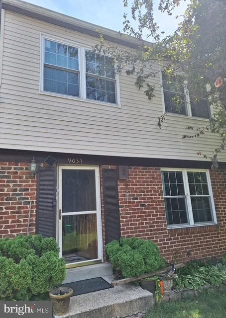 9037 Congress Place photo 1