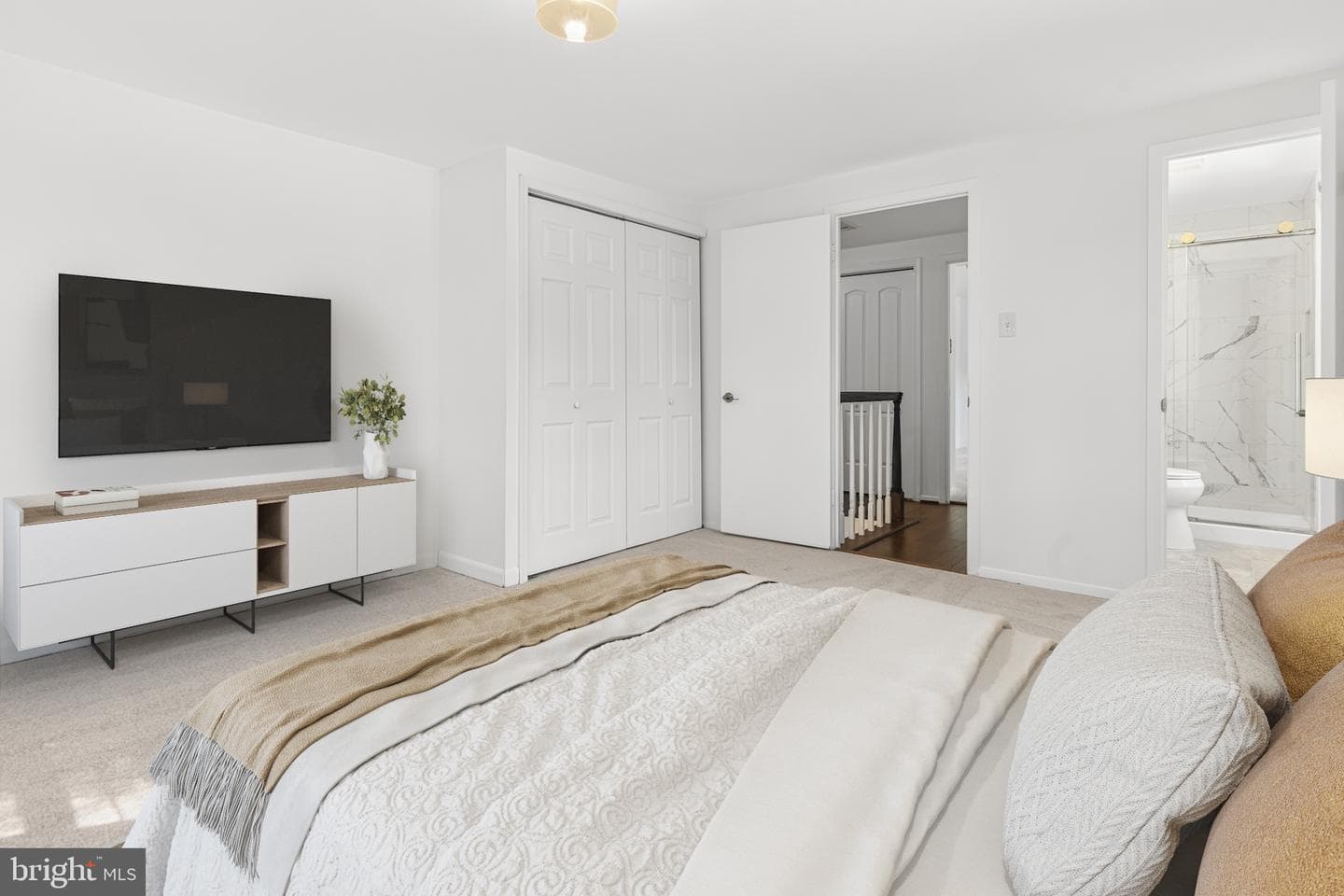 9005 Eastbourne Lane photo 33