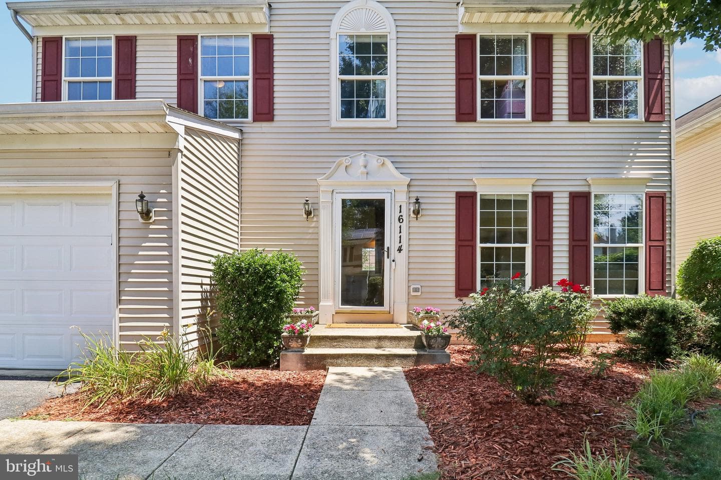 16114 Eckhart Road photo 3