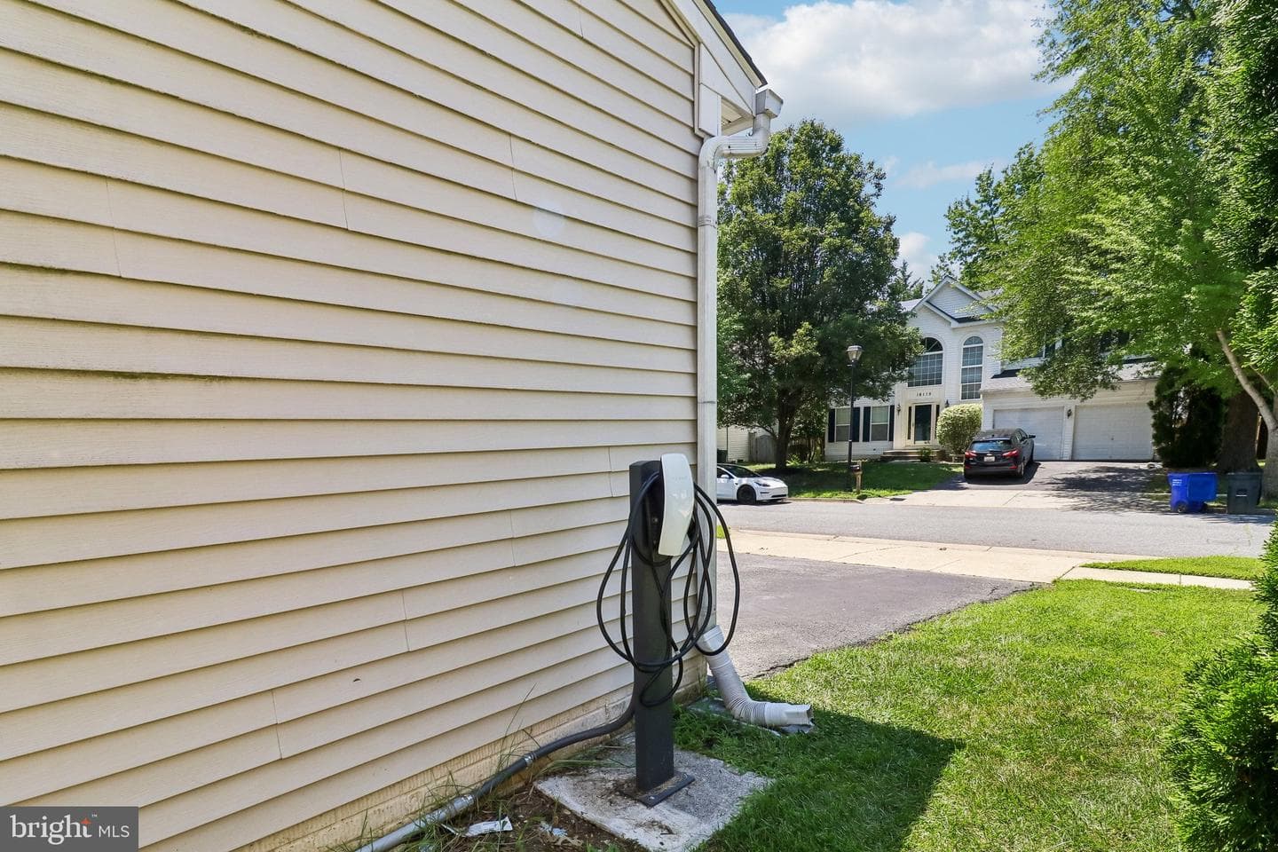 16114 Eckhart Road photo 6