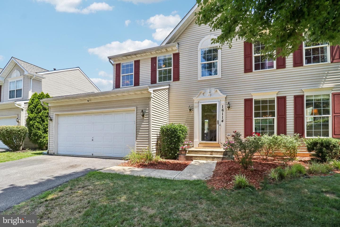 16114 Eckhart Road photo 8