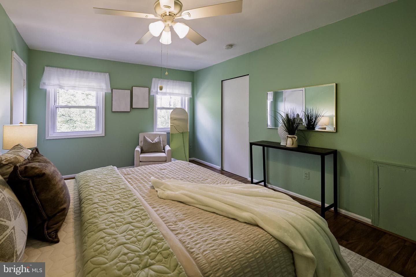 7950 Lakecrest Drive photo 36
