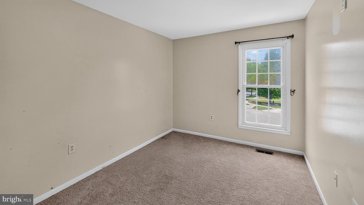 13100 N Point Lane photo 16