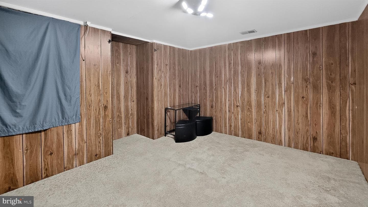 13100 N Point Lane photo 21