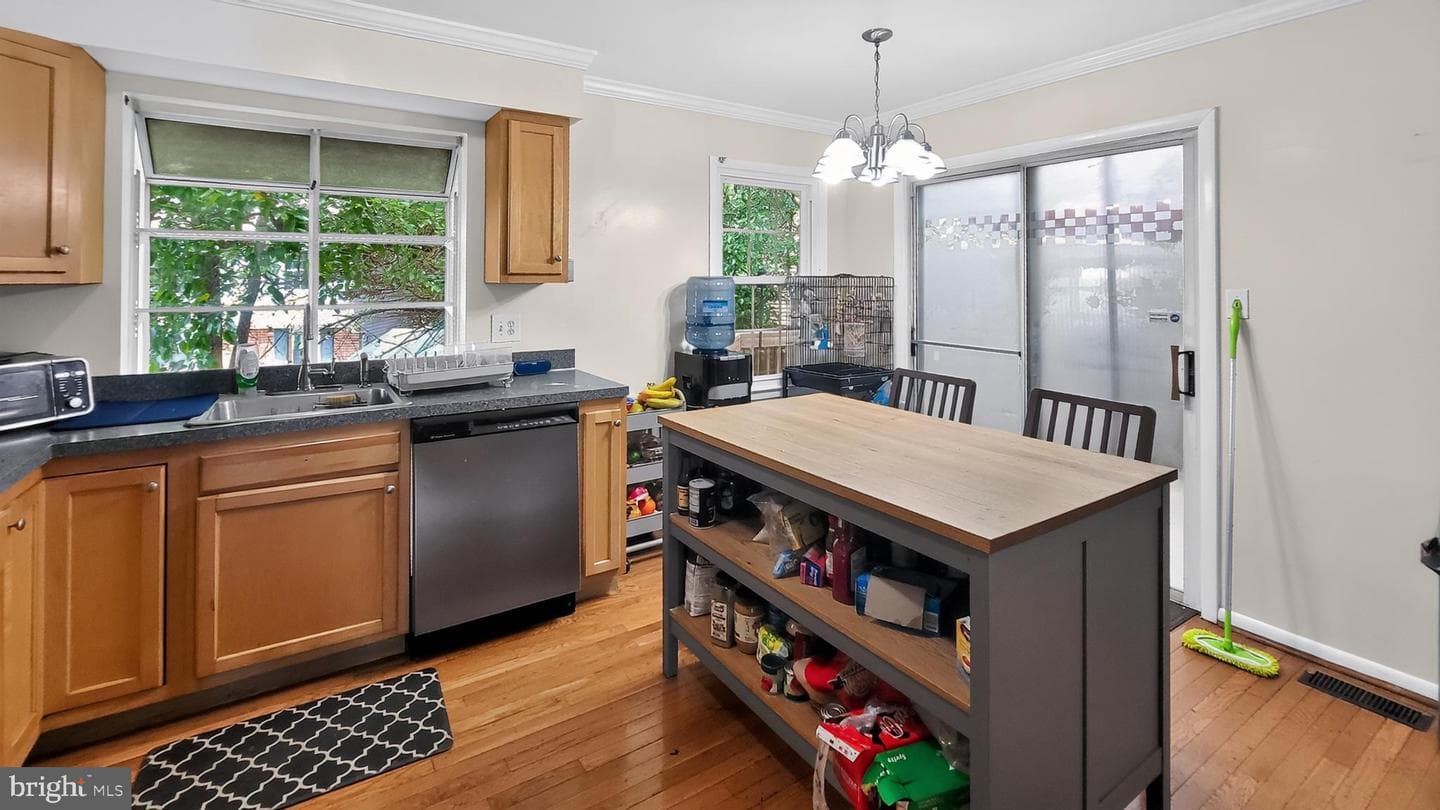 13100 N Point Lane photo 9