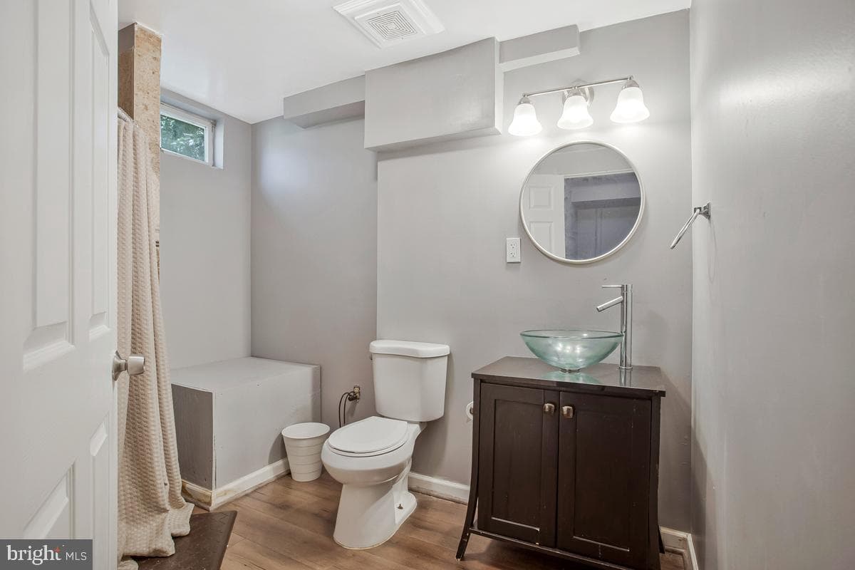 1405 Meadowlake Ct photo 25