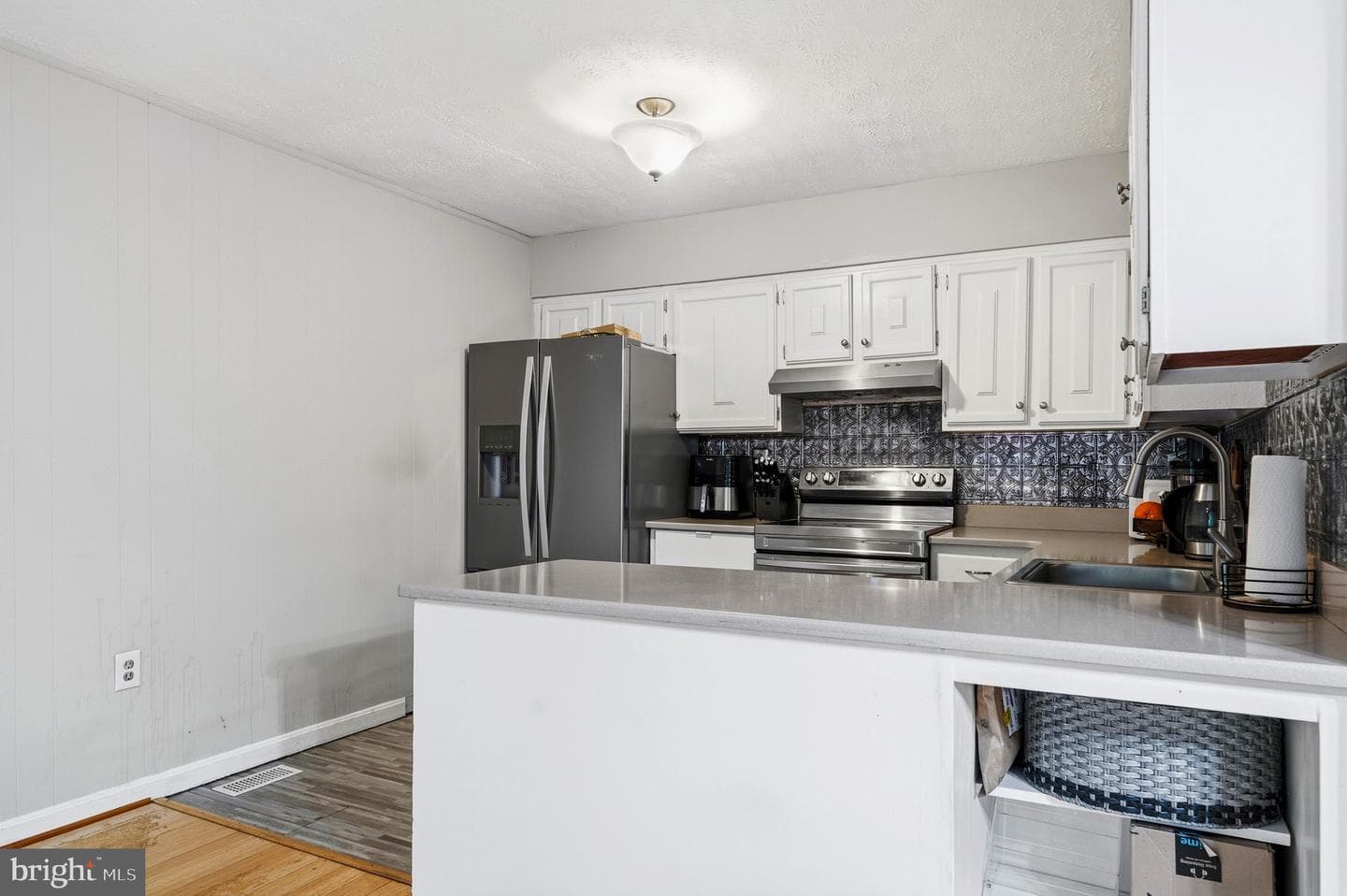 13013 Trumbull Drive photo 5