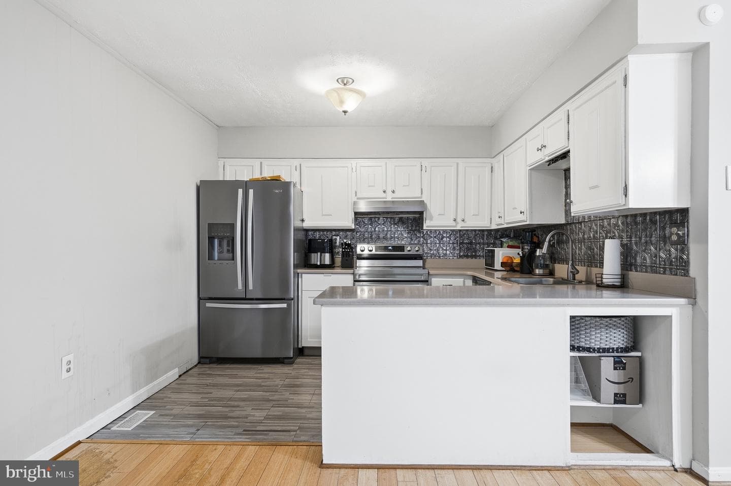 13013 Trumbull Drive photo 8
