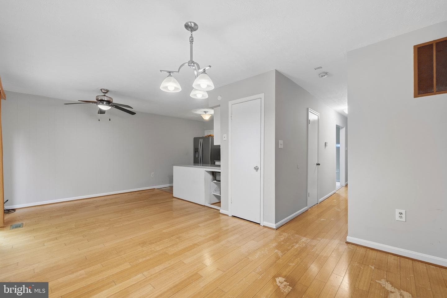 13013 Trumbull Drive photo 9