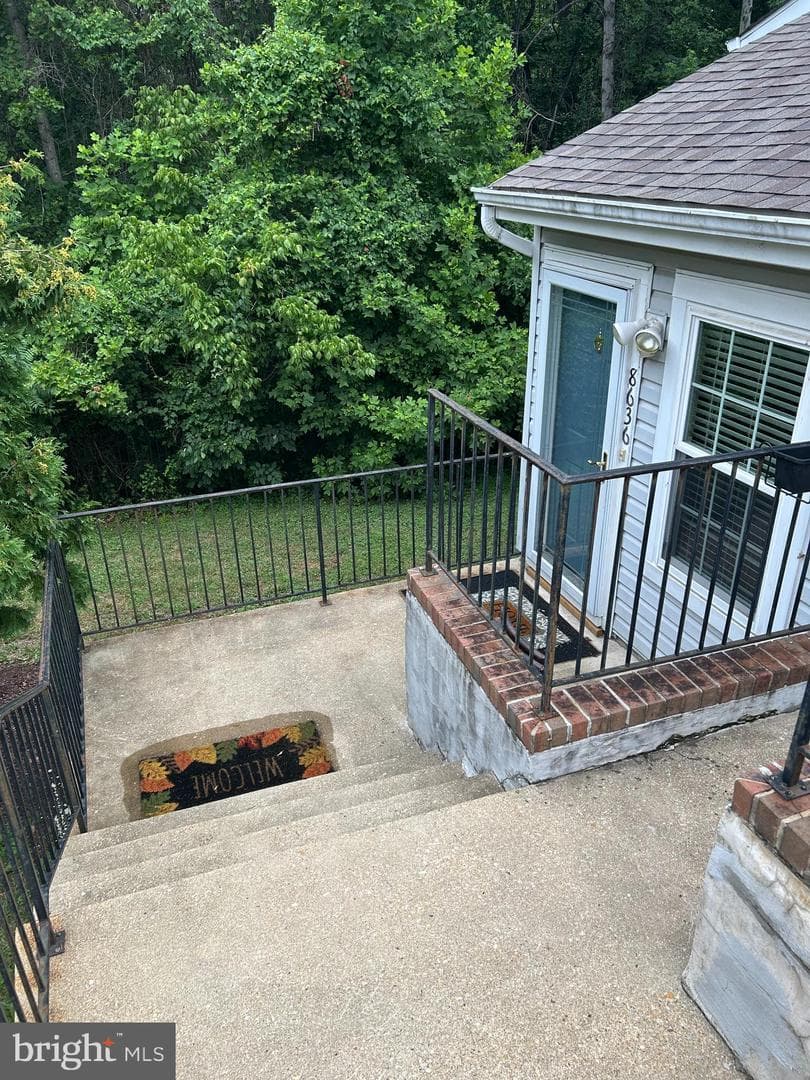 8636 Devon Hills Drive photo 2