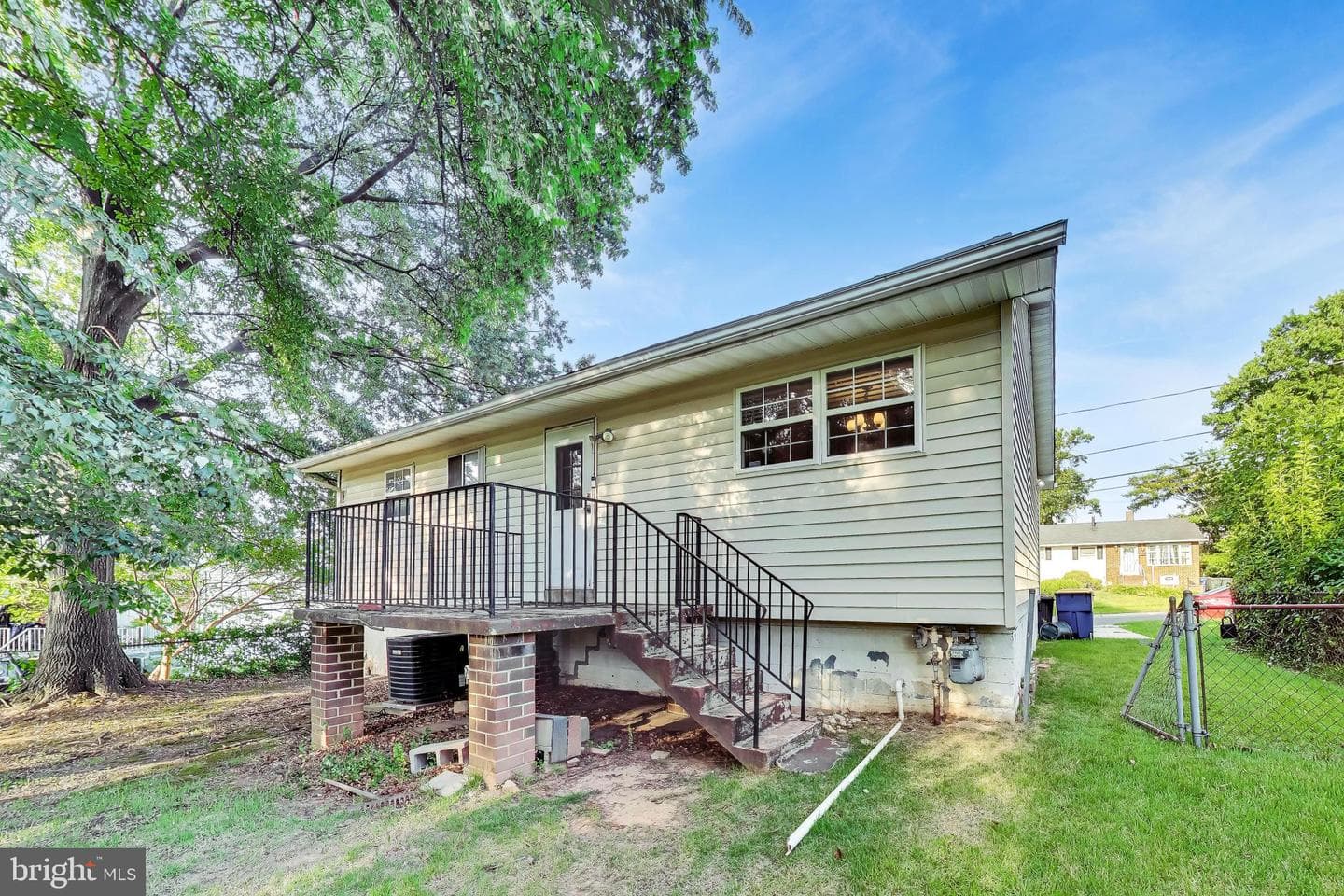 7909 Grant Drive photo 29