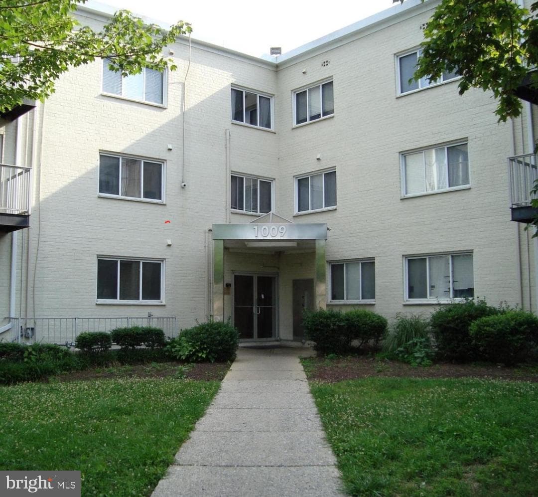 1009 Chillum Rd # 217, Hyattsville