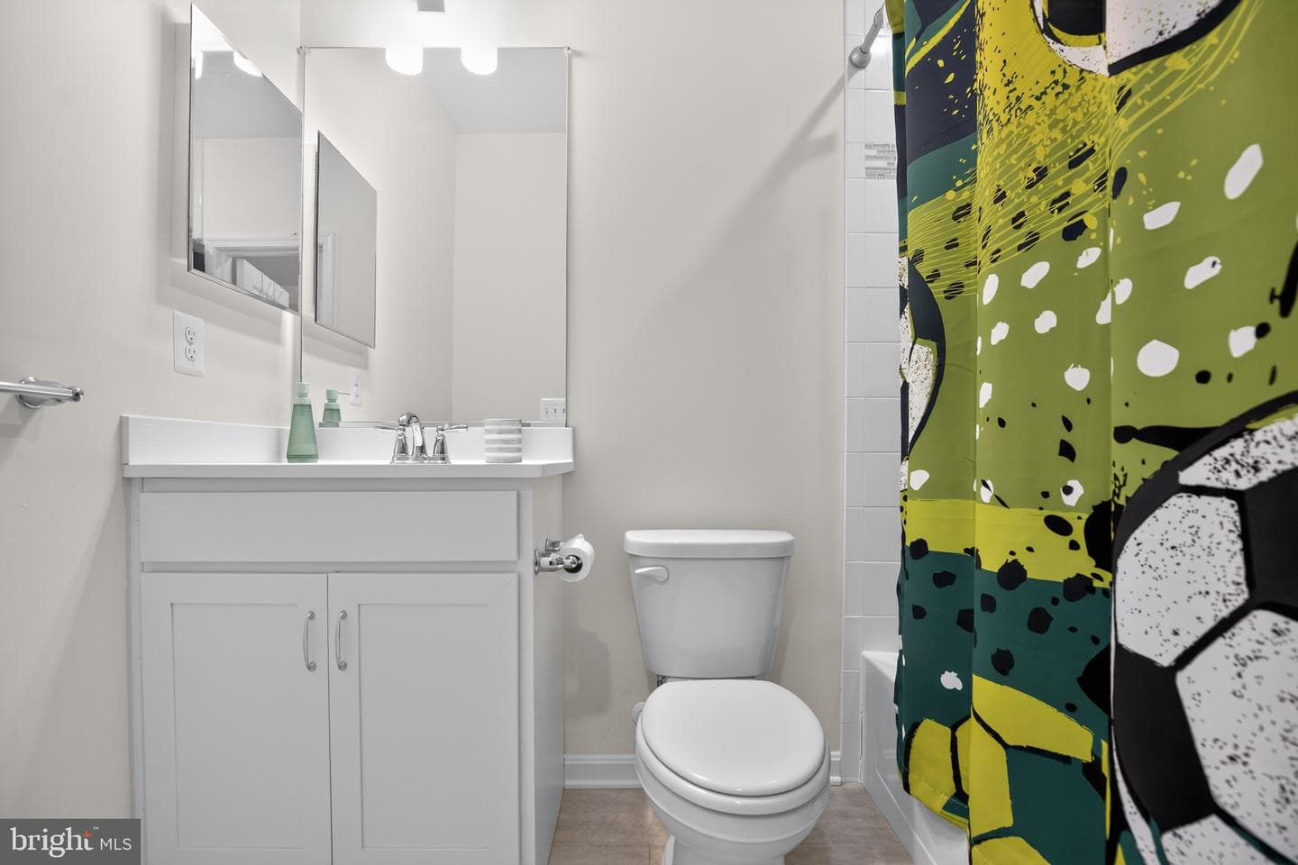 10406 Serenade Lane photo 32