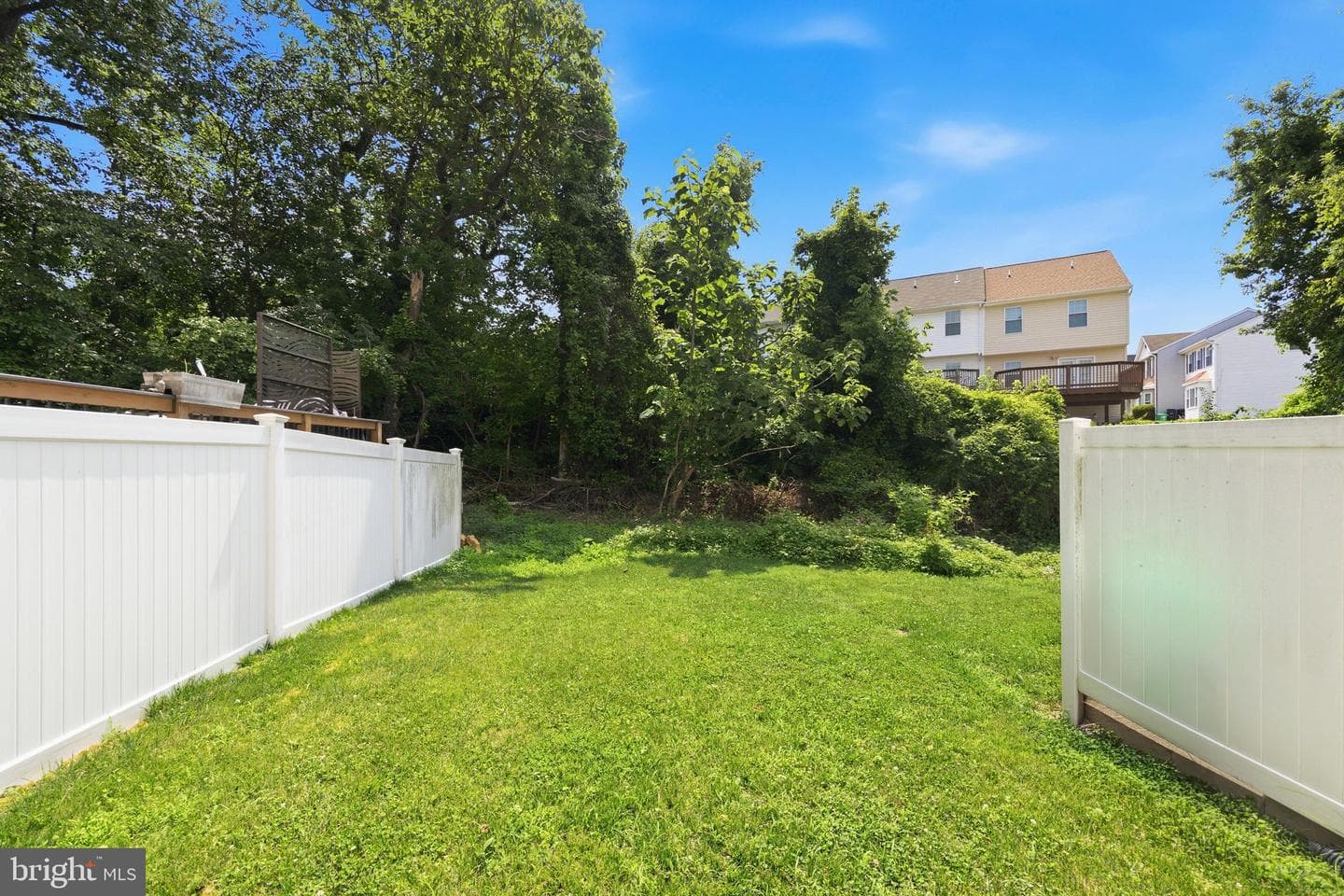 1141 Wilberforce Court photo 34