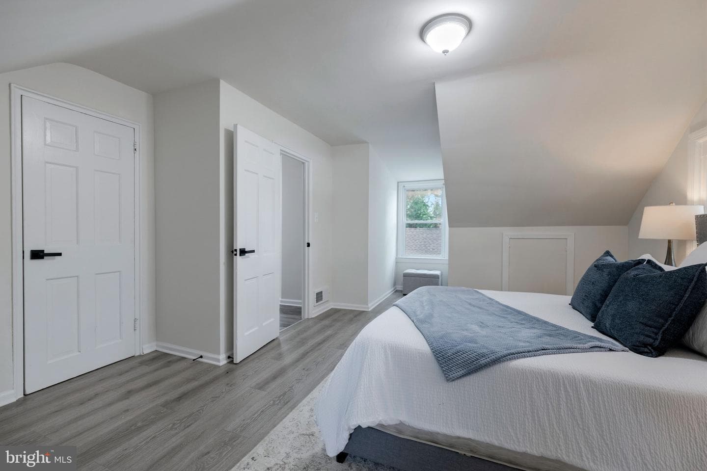 3710 26th Avenue photo 23