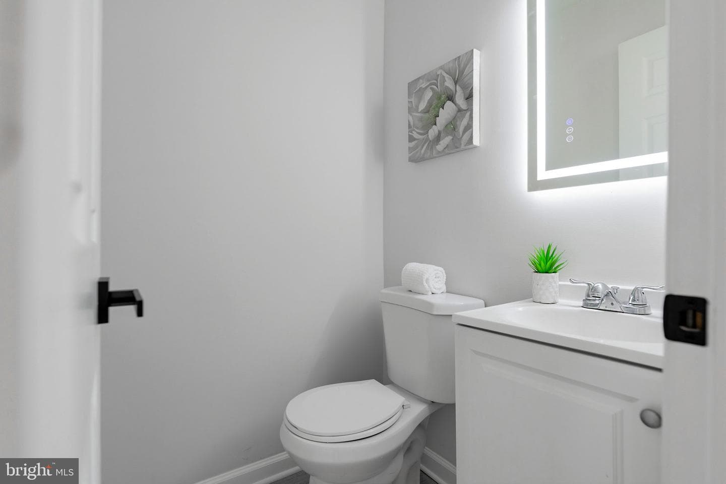 3710 26th Avenue photo 6