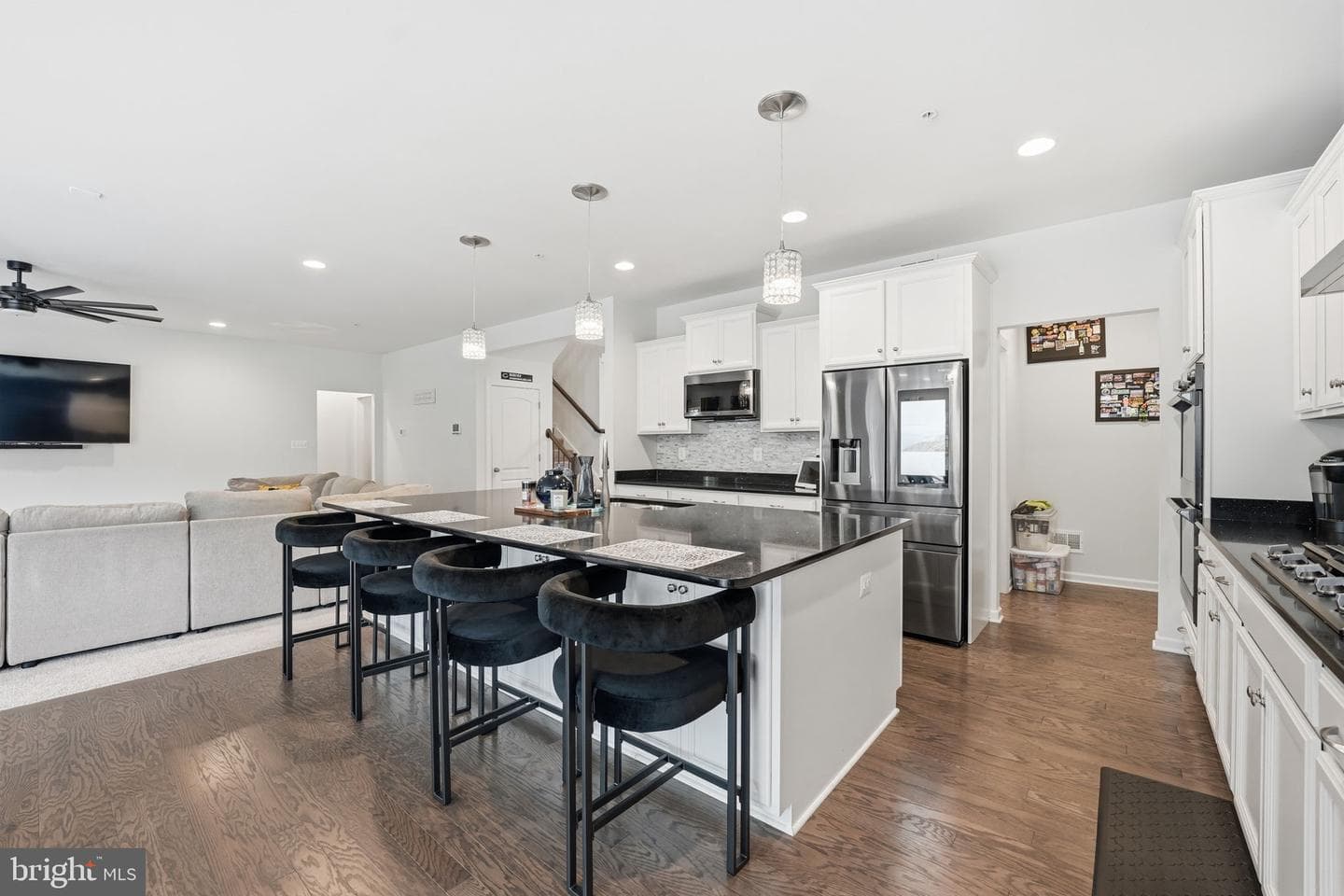 6006 Savannah Drive photo 9