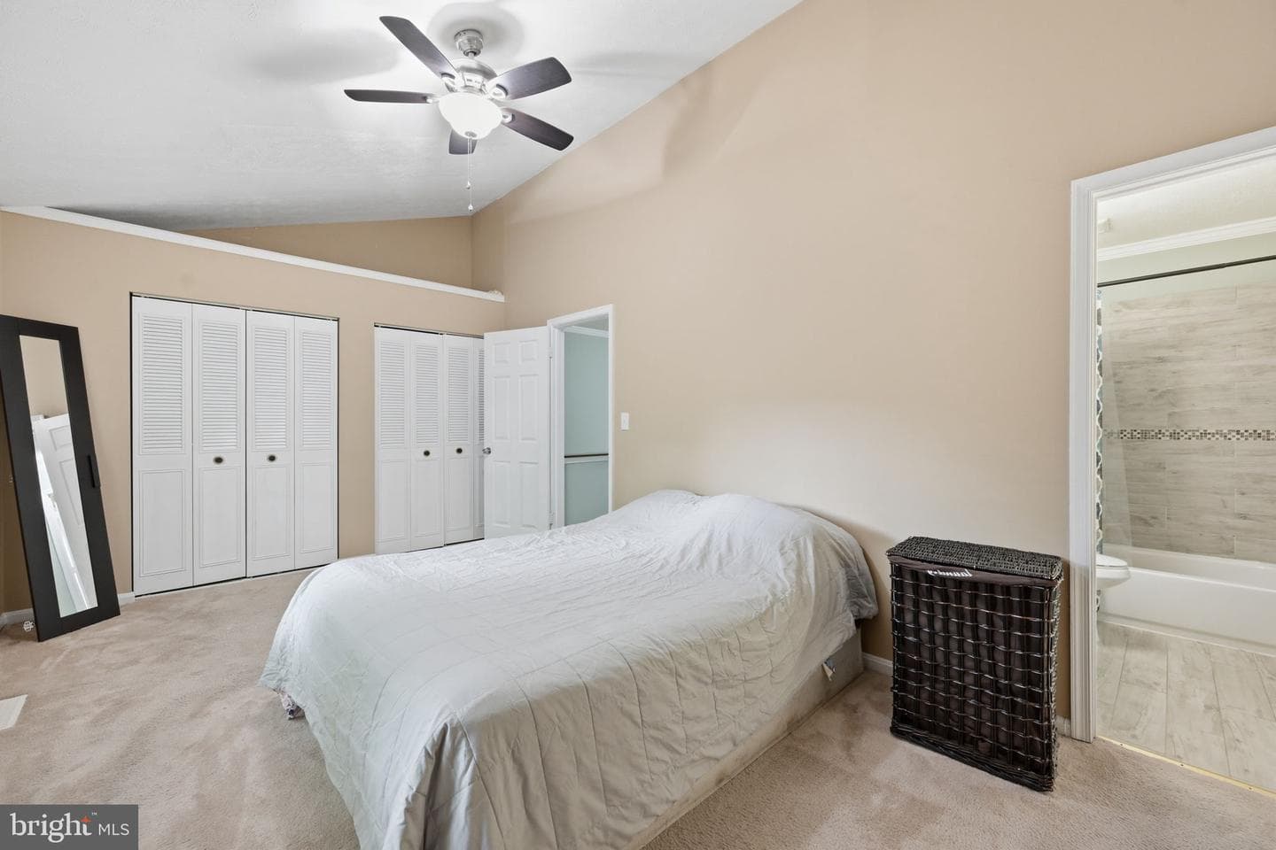 14531 London Lane photo 14