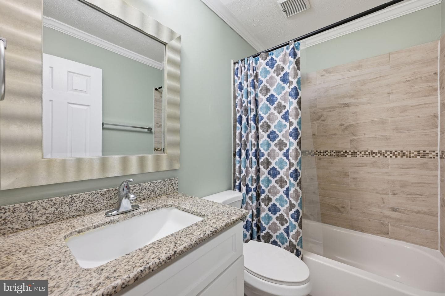 14531 London Lane photo 16