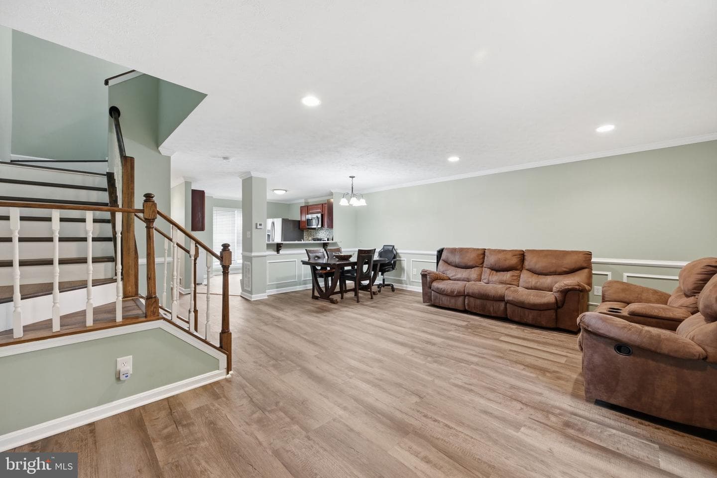 14531 London Lane photo 5